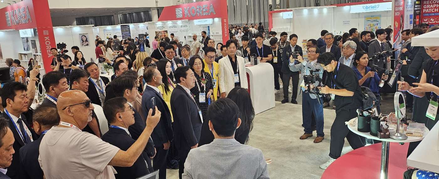 Korea Pavilion VIP tour — 한국관 VIP 투어